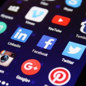social media customer care apps